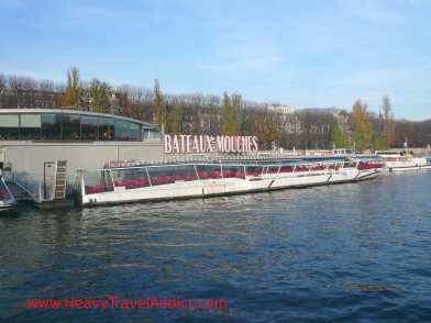 Romantic boat ride on the Bateaux Mouches